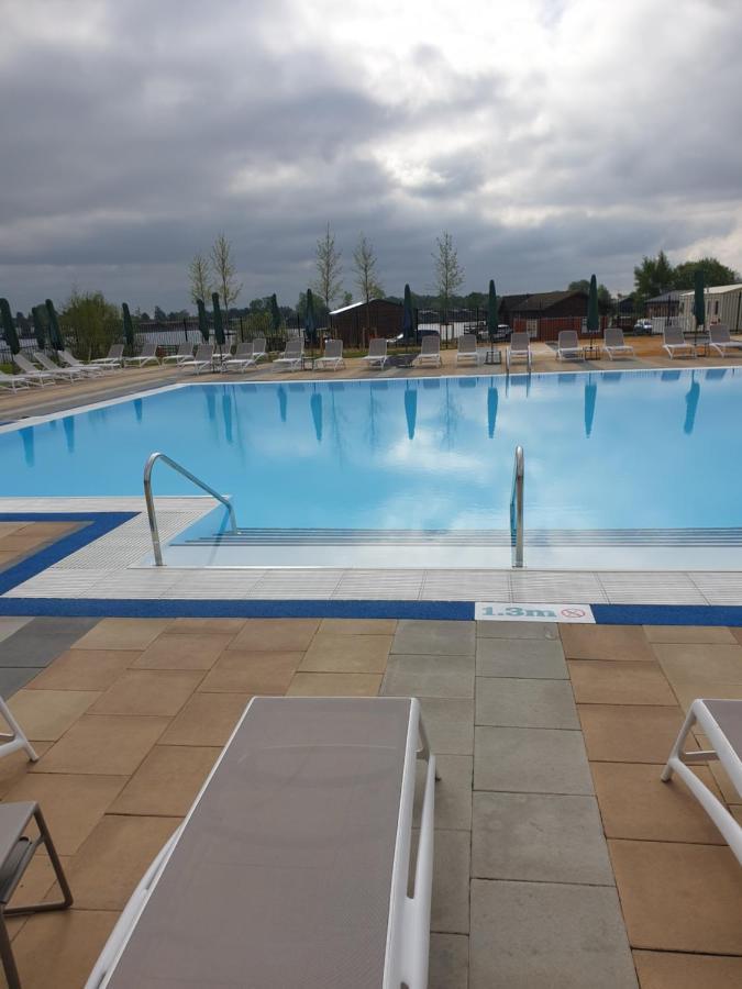 Tattershall Lakes Family Holiday Hotel Exterior foto